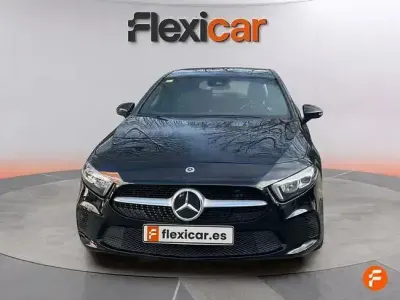 Käytetty Mercedes A200 150 HP (110 kW) 2021 Musta