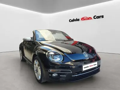 Usado VW Beetle Design 150 CV (110 kW) 2017 Negro Utilitario