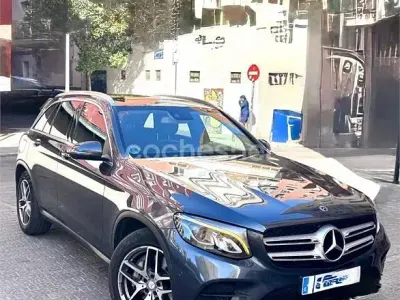 Usado Mercedes GLC220 AMG line 170 CV (125 kW) 2016 Gris / plata SUV