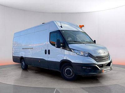 Usado Iveco Daily 156 CV (114 kW) 2023 Blanco Berlina