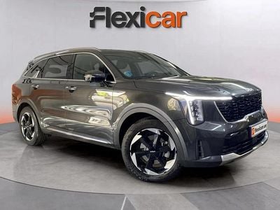 Usado Kia Sorento 232 CV (170 kW) 2024 Gris SUV