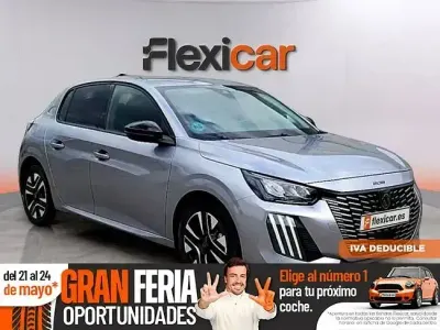 Usado Peugeot 208 Allure 100 CV (73 kW) 2025 Gris Utilitario