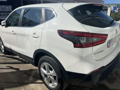 Occasion Nissan Qashqai Acenta 110 PK (80 kW) 2018 Wit SUV