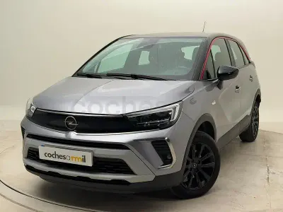 Usado Opel Crossland GS Line 110 CV (80 kW) 2021 Gris / plata SUV