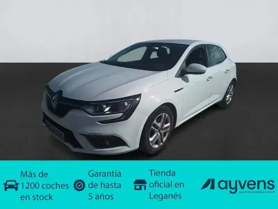 Usado Renault Mégane Business 95 CV (69 kW) 2020 Blanco Berlina