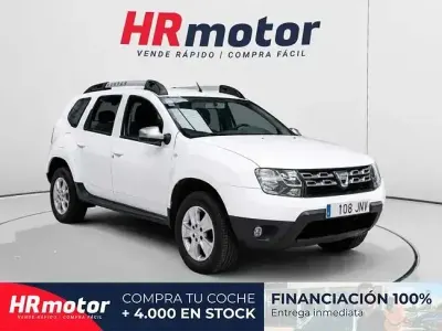 Usado Dacia Duster Lauréate 110 CV (80 kW) 2016 Blanco SUV