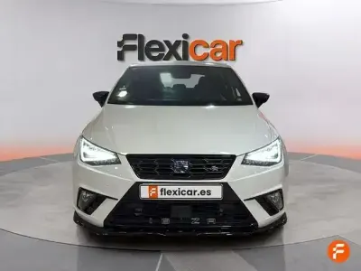 Usado Seat Ibiza FR 110 CV (80 kW) 2020 Blanco Utilitario