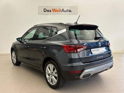 Usado Seat Arona Xperience 115 CV (84 kW) 2025 Gris SUV