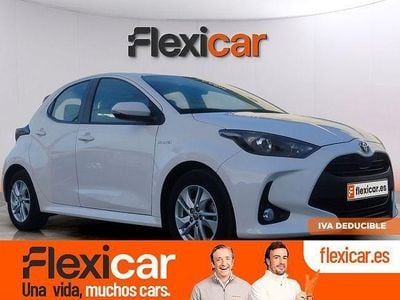 Usado Toyota Yaris Hybrid Business Edition 116 CV (85 kW) 2021 Blanco Berlina
