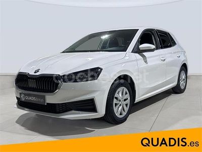 Blanco Usado 2022 Skoda Fabia Ambition Berlina | 14.400 € (Precio justo)