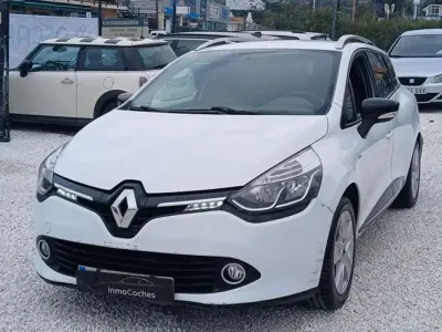 Usado Renault Clio Dynamique 90 CV (66 kW) 2016 Blanco Familiar