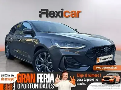 Usado Ford Focus ST-Line 125 CV (91 kW) 2023 Gris