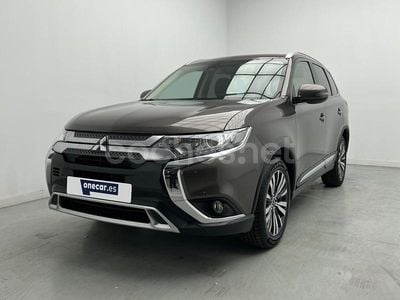 Gris / plata Usado 2019 Mitsubishi Outlander Motion SUV | 19.890 € (Precio justo)