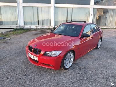 Rojo Usado 2007 BMW 320 Berlina | 9800 €
