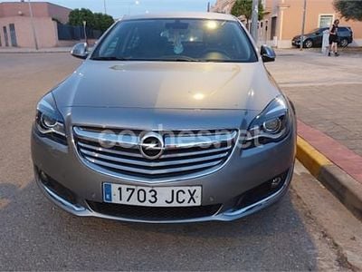 Gris / plata Usado 2015 Opel Insignia Selective Berlina | 7500 € (Precio justo)