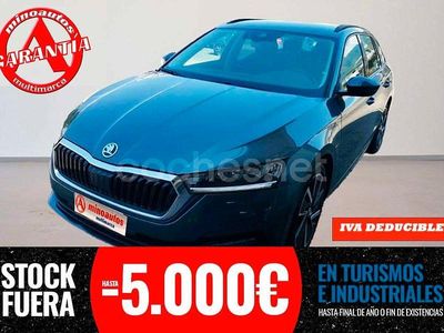 Gris Usado 2021 Skoda Octavia Executive Familiar | 21.890 € (Un poco caro)