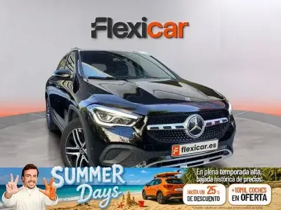 Usado Mercedes GLA200 150 CV (110 kW) 2023 Negro SUV