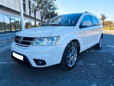 Blanco Usado 2013 Fiat Freemont Lounge SUV | 9950 € (Precio justo)