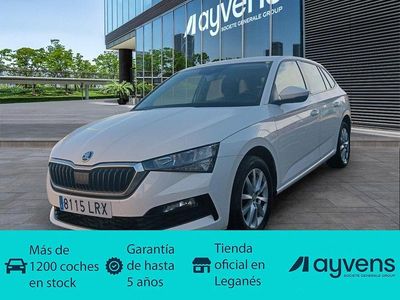 Blanco Usado 2021 Skoda Scala Ambition Utilitario | 14.500 € (Precio justo)