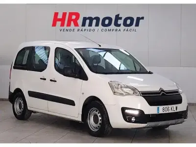 Usado Citroën Berlingo Live 100 CV (73 kW) 2018 Blanco Monovolumen