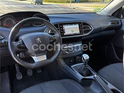 Usado Peugeot 308 Style 120 CV (88 kW) 2016 Azul Berlina
