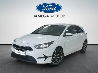 Usado Kia Ceed 120 CV (88 kW) 2022 Blanco Utilitario