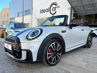 Usado Mini John Cooper Works Cabriolet 231 CV (169 kW) 2022 Gris / plata Descapotable