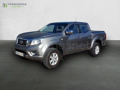 Usado Nissan Navara Acenta 160 CV (117 kW) 2016 Gris / plata Recogida