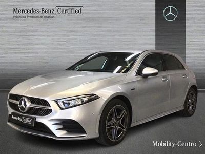 Iridiumsilver, metallic paint Usado 2021 Mercedes A250 AMG line Berlina | 26.900 € (Buen precio)