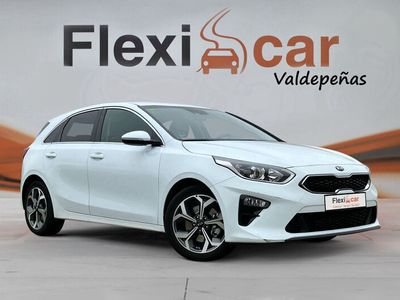 usado Kia Ceed 1.4 T-GDi 103kW (140CV) Tech DCT Gasolina en Flexicar Valdepeñas