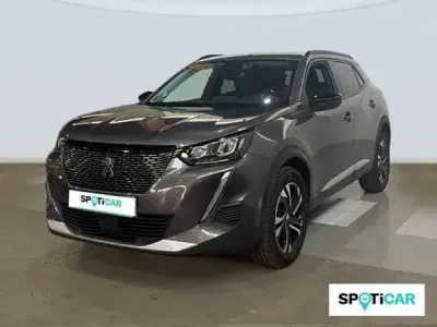 Usado Peugeot 2008 Allure 131 CV (96 kW) 2022 Gris SUV