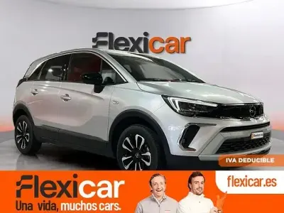 Usado Opel Crossland Elegance 110 CV (80 kW) 2024 Gris SUV