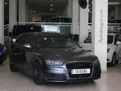Usado Audi A3 Sportback S-Line 150 CV (110 kW) 2015 Gris / plata Utilitario