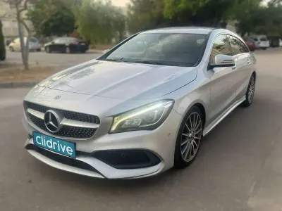Usado Mercedes CLA200 Shooting Brake 136 CV (100 kW) 2018 Gris Familiar