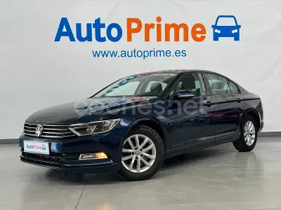 Używany VW Passat 120 KM (88 kW) 2015 Niebieski Sedan/Limuzyna