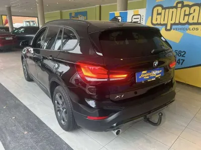 Usado BMW X1 220 CV (161 kW) 2021 Negro SUV