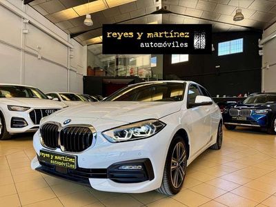 Usado BMW 118 Comfort Edition 150 CV (110 kW) 2022 Blanco Utilitario