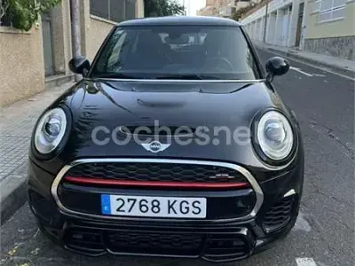 Usado Mini John Cooper Works 231 CV (169 kW) 2018 Negro Utilitario