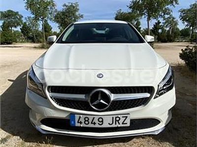 Mercedes CLA200