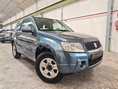 Usado Suzuki Grand Vitara 129 CV (94 kW) 2007 Gris / plata SUV