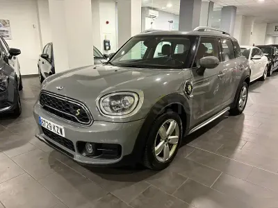 Usado Mini Cooper S Countryman 224 CV (164 kW) 2019 Gris / plata SUV