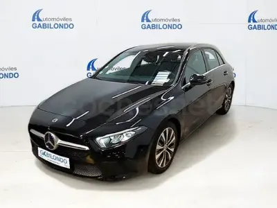 Usado Mercedes A200 150 CV (110 kW) 2022 Negro Berlina