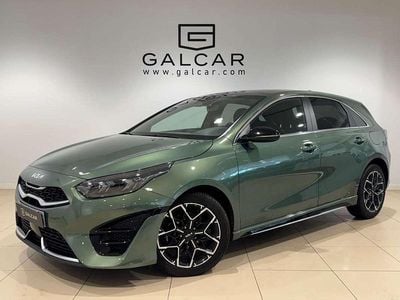 Verde Usado 2024 Kia Ceed GT-Line Utilitario | 23.900 € (Precio justo)