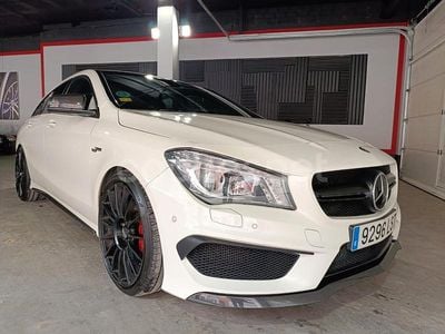 Usado Mercedes CLA45 AMG Shooting Brake AMG 360 CV (264 kW) 2015 Blanco Familiar