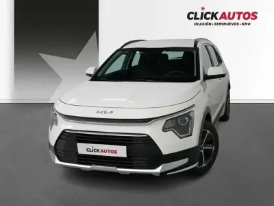 Usado Kia Niro 129 CV (94 kW) 2025 Blanco SUV
