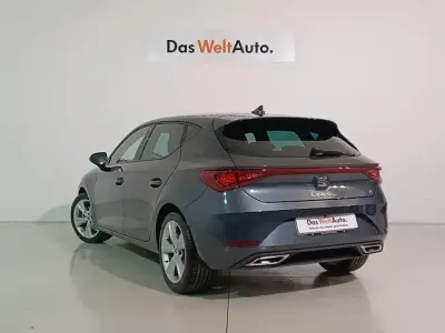 Usado Seat Leon FR 150 CV (110 kW) 2024 Gris