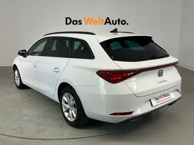 Używany Seat Leon Style 116 KM (85 kW) 2025 Biały
