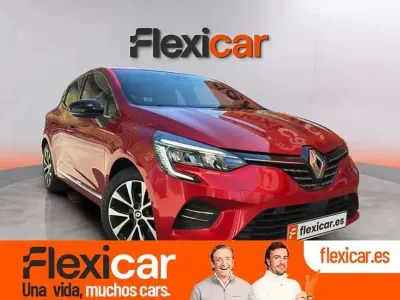 Usado Renault Clio V Techno 90 CV (66 kW) 2023 Rojo Berlina