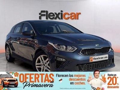 Usado Kia Ceed 140 CV (102 kW) 2020 Azul Utilitario