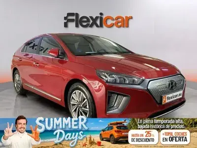 Usado Hyundai Ioniq 100 kW (136 CV) 2021 Rojo Utilitario